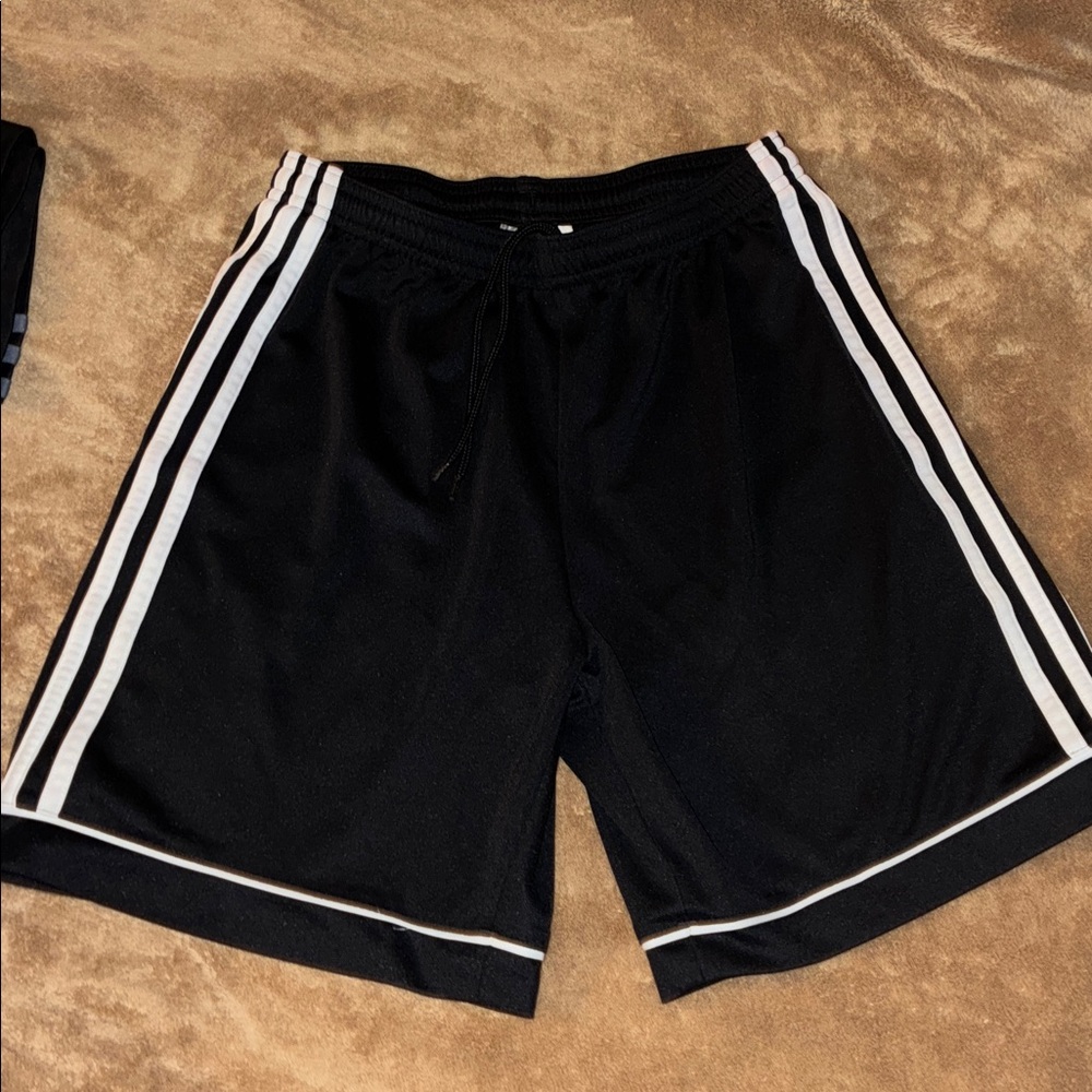 Adidas Climalite Athletic Shorts
Boys Size Extra Large XL